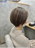 ベージュハイライト×マッシュショート