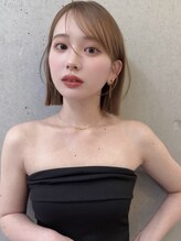 ソヨン 栄2号店(SOYON) ボブ/レイヤーボブ/ブリーチなしダブルカラー/くすみベージュ