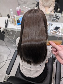 ソヨン 豊田市駅店(SOYON) 髪質改善/アルカリ酸熱トリートメント/美髪ストレート