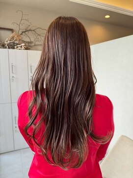 ガレリアエレガンテ 尾張旭店(GALLARIA Elegante) ロングレイヤー/モカブラウン