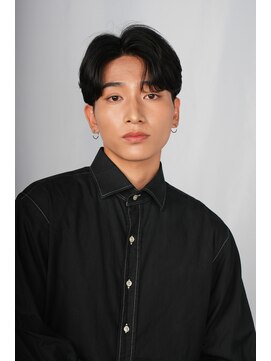 オルカン バイ エクシア(OLCAN by EXCIA) 曲がる縮毛矯正 センターパート