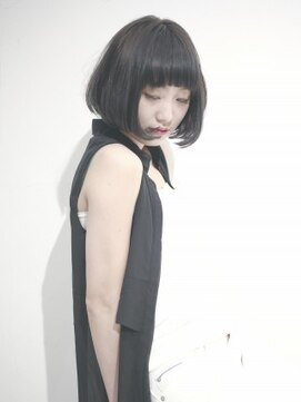 ココ 本八幡(KOKO) 黒髪クラゲヘアーオリーブグレー小顔ココアベージュ丸型卵型ボブ