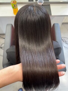 キング 梅田店(K!ng) 縮毛矯正髪質改善ハイライトレイヤーカット梅田美容室エクステ