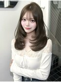 透明感オリーブベージュ／レイヤーカット