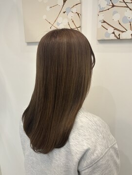 ジジ チーク 栃木(Gigi cheek) ミルクティーカラー