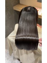 ブルーム ヘア デザイン ドゥーエ(bloom hair design due) 塚口で叶う艶髪☆パサつき・絡まりの改善にbloom式髪質改善