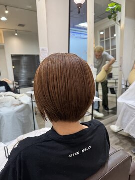 アストラール 大曽根店(astrale) 大曽根/髪質改善/縮毛矯正_/酸性ストレート/北区　大曽根