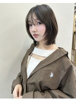 マリアバイアフロート(Maria by AFLOAT)&nbsp;オリーブグレージュハッシュレイヤーボブ