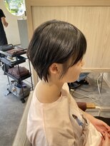 クルム(KURUMU)&nbsp;首元すっきり大人ショートスタイル
