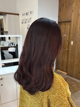 ウェルズ グランデ 奈良店(Well's GRANDE) 深みワインレッドの艶ロング