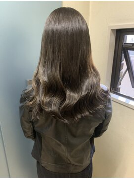 ジーナ 新宿(Zina) 【Zina 新宿】髪質改善＊カーキグレージュ＊艶髪