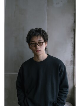 トゥ(TOE) スパイキーショートウルフ