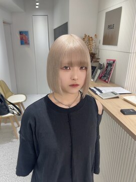 ペレ 渋谷(PELE) デザインカラー/レイヤーカット/ウェットヘア/オリーブベージュ