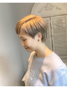 ザザ 高田馬場(ZA/ZA) ハイトーンお洒落ショート