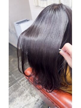 シック(Chic) 新色ペールピンクストロベリーチョコレート☆彡