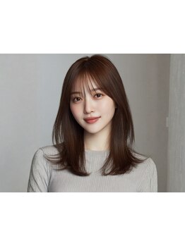 顔周りカット/レイヤーが高評価!絶妙バランスで理想の印象に◎似合わせ×トレンドが人気の天神大名の美容室