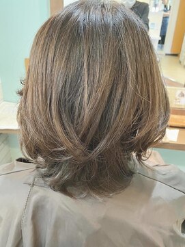ヘアー バイ ミーズ(hair by Mii’s) ニュアンスパーマ