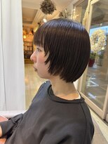アミュー(amiu)&nbsp;顔周りレイヤースタイル
