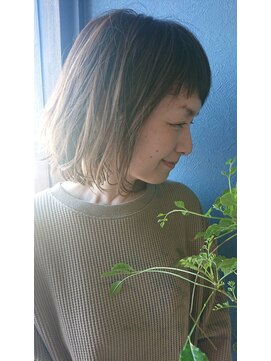クブヘアー(kubu hair) 《Kubu hair》透明感グレージュボブ