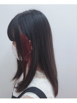 ヘアーメイク ラウラ(Hair+Make RauRa) インナーカラー×カシスカラー