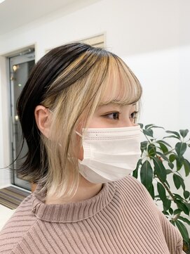 ヒュー(HUE) ホワイトカラー。フェイスフレーミング。ホワイトフレーミング。