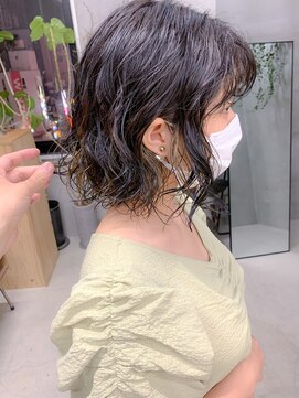 テトヘアー(teto hair) パーマボブ、インナーカラー、ニュアンスパーマ