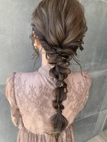 美容室 アイディー i-dee&nbsp;編みおろし