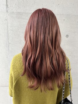 アチーブ ヘア デザイン(achieve hair design) ツヤ髪ハイトーンピンクオレンジ暖色系 ゆるふわウェーブロング