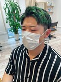 【ルイstyle】グリーンのハイライトでオシャレ度UP!