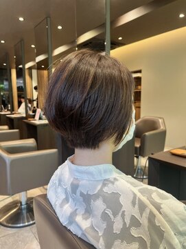 アイフィールアヴェダ 船堀店(i feel AVEDA) 【中村】モカベージュ+くびれショートボブ