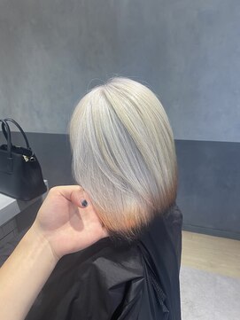 エース(ACE:Re) White foxcolor