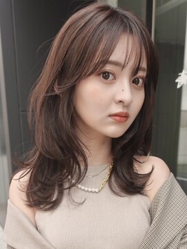 ノイ(noi) 顔周りレイヤーカットくびれヘアミルクティーベージュカラー