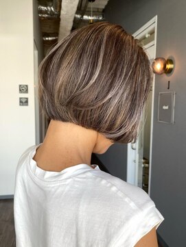 キティン 吉祥寺(kitin) 《kitin吉祥寺》 コントラスト　ボブ　ハイライト