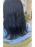 ブルーブラック