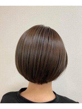 ラプチャー 上小田井(RAPTURE) メッシュカラー白髪ぼかし小顔クールショート