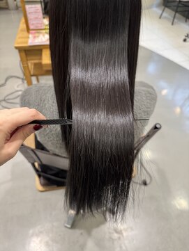 エミュ(emu) 美髪縮毛矯正