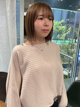 ヘアーアンドメイク ビス(HAIR&MAKE bis) ブリーチなしダブルカラー/くすみベージュ【黒田あさみ】