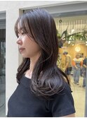 レイヤーカット顔周りカットロングレイヤー透明感カラー