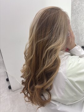 プレジールバイラファブリック(PLAISIR by LA FABRIQUE) 【下田】フェイスフレーミング