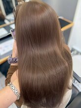 韓国本社JUNO監修の“プロトコル施術”。