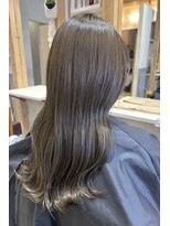 ハープット 府中けやき並木店(HearPut)&nbsp;ハイライトで色落ちまで楽しめる、ダメージレス透明感カラー