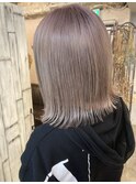 シルバーグレー