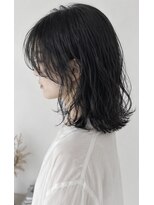 ゼロ 伊勢店(ZERO) 重く見えない抜け感たっぷりのレイヤーミディアム