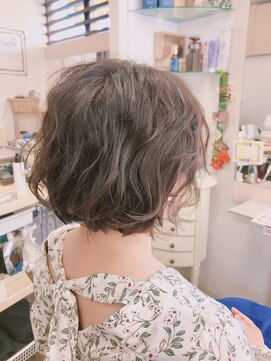 ミネヘアアンドメイク高知店 ふんわりボブ