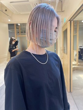 パランケイビューティー シンジュク(PALAN K-Beauty) こなれミニボブ、ホワイトベージュ、タンバルモリ、タッセルボブ