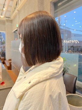 マザー(MOTHER) ダブルカラーミルクティーベージュカラーケアブリーチ韓国下北沢