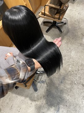 ロンドメリア 天神大名店(Lond Melia) 髪質改善縮毛矯正でツヤサラストレート 髪質改善/艶髪/縮毛矯正/