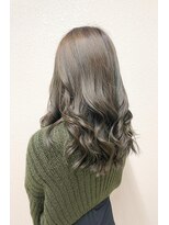 バブルス 所沢店(BUBBLES)&nbsp;マットな質感カーキアッシュ