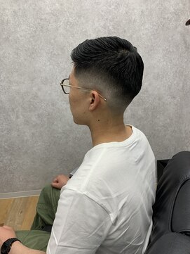 ティーズ アカサカ(T's AKASAKA) スキンフェード