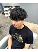 縦落ちソフトツイストスパイラルメンズパーマ束感無造作パーマ